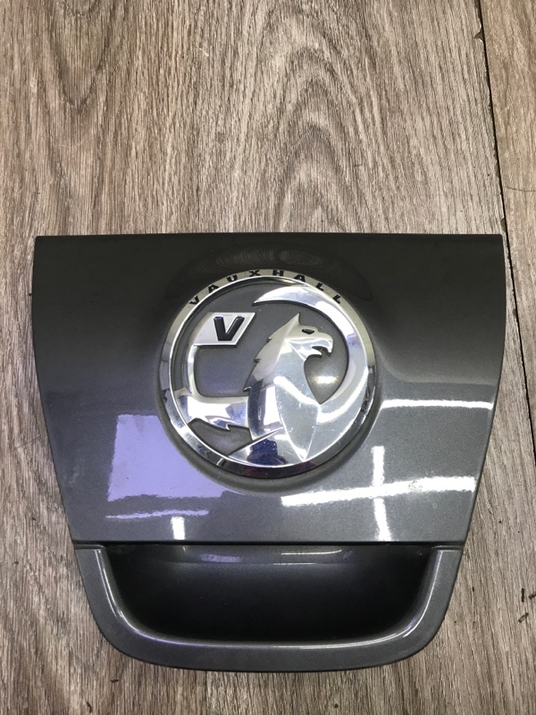 Накладка ручки крышки багажника Opel Astra J 2010 хетчбэк 5-ти дв. Задн.
