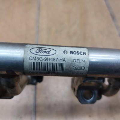 Топливная рампа Ford Focus 3 2012 M2DA - изображение 6