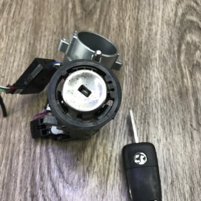 Замок зажигания Opel Astra J 2010 - изображение 3