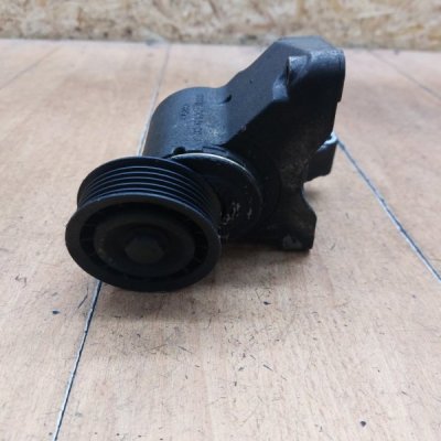 Натяжной ролик приводного ремня Ford Focus 1 2003 FYDB - изображение 3
