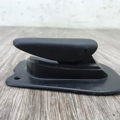 Ручка двери внутренняя Opel Corsa B 1998 хетчбэк 5-ти дв. Перед. Прав. - изображение 7