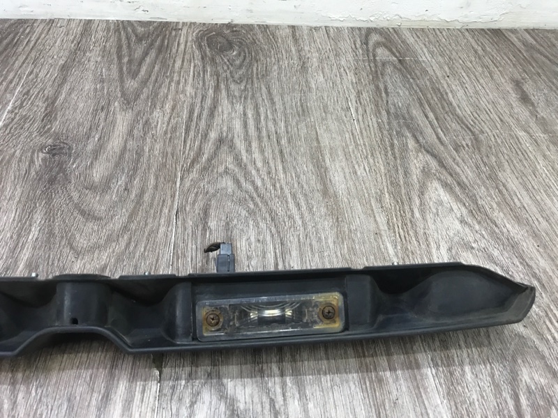 Молдинг крышки багажника Opel Astra G 2004 универсал Задн.