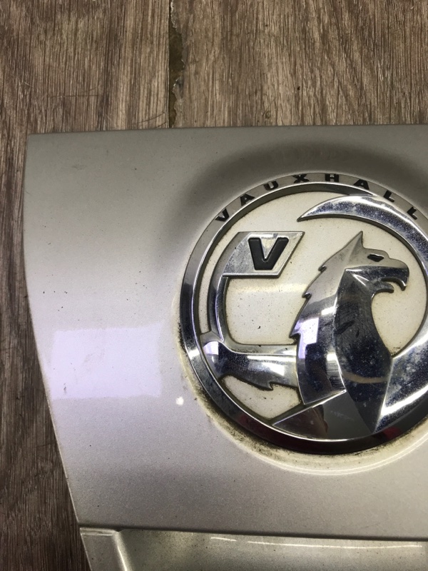 Ручка крышки багажника Opel Astra J 2010 хетчбэк 5-ти дв. Задн.