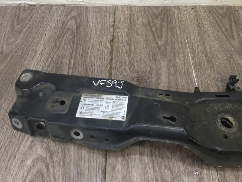 Панель замка капота Opel Meriva A 2010 минивэн