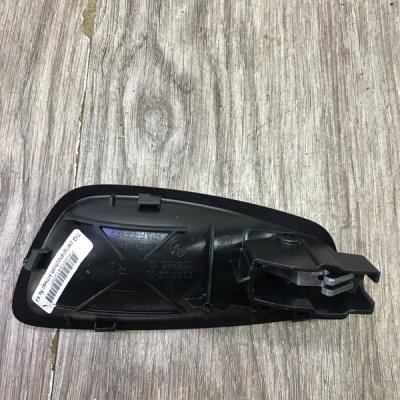 Ручка двери внутренняя BMW 1 series 2007 хетчбэк-5ти дв. Перед. Прав. - изображение 6