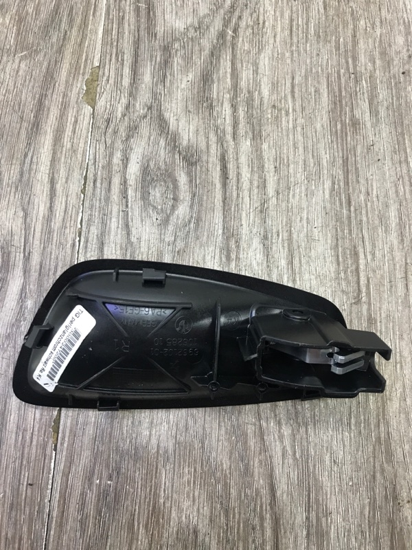 Ручка двери внутренняя BMW 1 series 2007 хетчбэк-5ти дв. Перед. Прав.