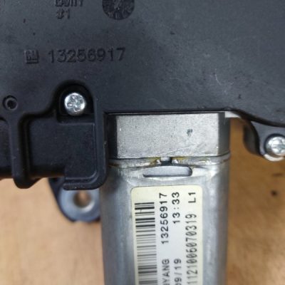 Мотор дворников Opel Astra J 2010 хетчбэк 5-ти дв., Задн. - изображение 3