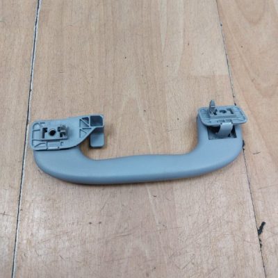 Ручка потолка Opel Zafira B 2006 Z18XER, Перед., Лев. - изображение 2