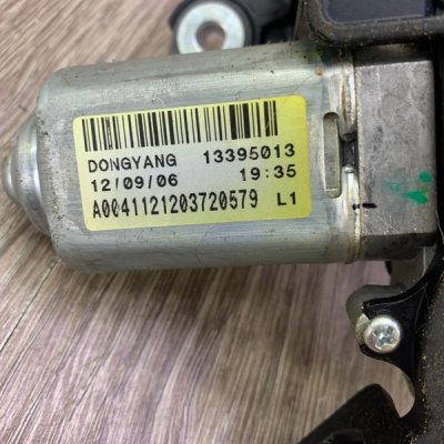 Мотор дворников Opel Astra J 2012 универсал Задн. - изображение 4