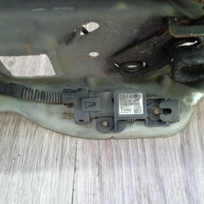 Панель замка капота Opel Astra H - изображение 5