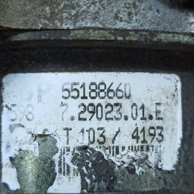 Вакуумный насос тормозной системы Opel Zafira B 2006 Z19DTH - изображение 5
