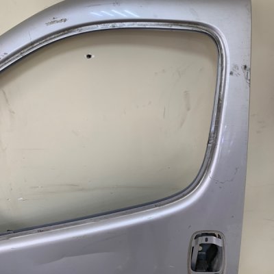 Дверь Opel Vivaro 2008 грузовой фургон Перед. Лев. - изображение 1