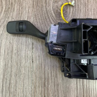 Подрулевой переключатель Ford Focus 2 - изображение 2