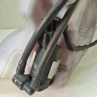 Бачок омывателя Ford Focus 2 2007 HWDA хетчбэк 5-ти дв. - изображение 5