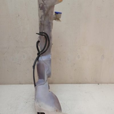 Бачок омывателя Ford Focus 2 2007 HWDA хетчбэк 5-ти дв. - изображение 6