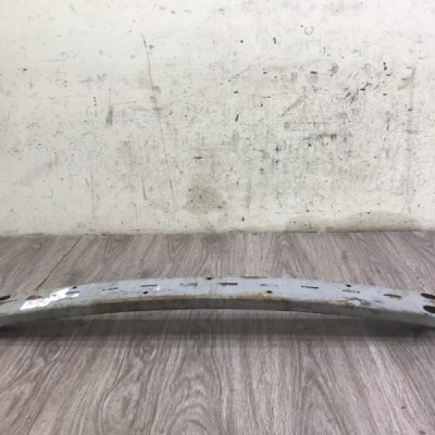 Усилитель бампера Toyota Yaris 2003 хетчбэк 3-х дв. Перед. - изображение 4