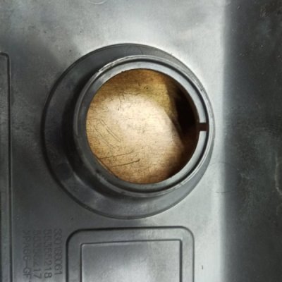 Декоративная крышка двигателя Opel Astra H 2004 Z17DTL 1.7 - изображение 5