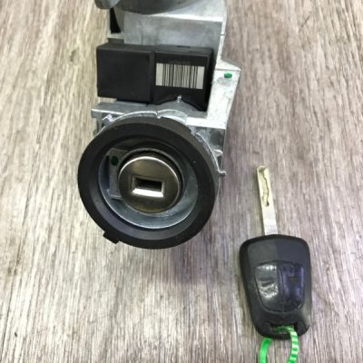 Замок зажигания Opel Corsa D 2009 - изображение 6