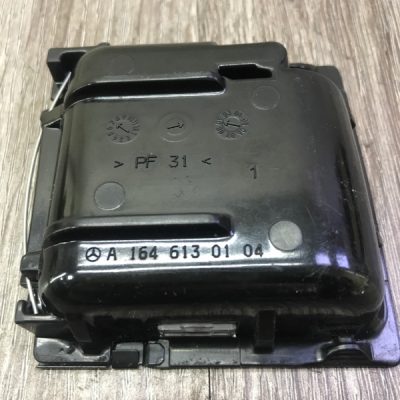 Пепельница Mercedes ML-350 2006 W164, Задн. - изображение 3