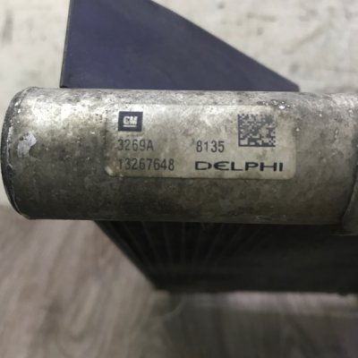 Радиатор кондиционера Opel Astra J 2010 A17DTJ - изображение 3
