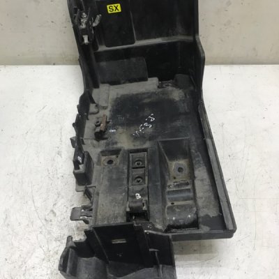 Полка аккумулятора Opel Vectra C - изображение 5