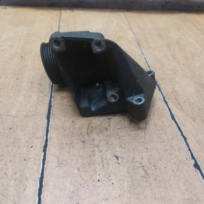Натяжной ролик приводного ремня Ford Focus 1 2004 FYDB - изображение 4