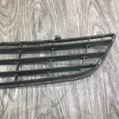 Решетка бампера Opel Corsa D 2009 хетчбэк 5-ти дв. Перед. - изображение 3