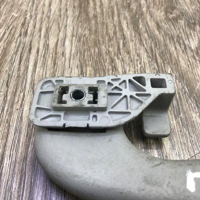 Ручка потолка Opel Astra H Задн. - изображение 2