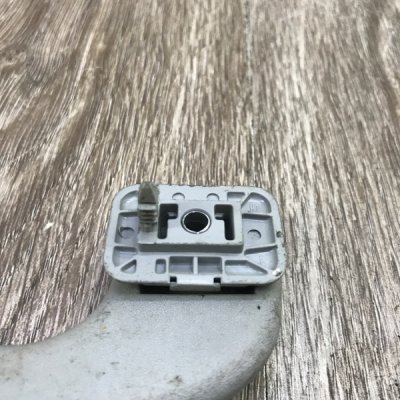 Ручка потолка Opel Astra H Задн. - изображение 3