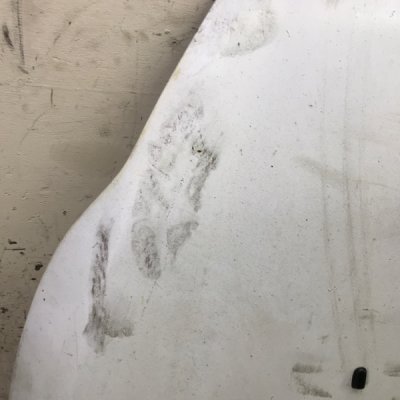 Капот Ford Fiesta 2009 хетчбэк 3-х дв. - изображение 4
