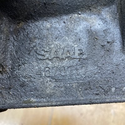 Кронштейн кондиционера Saab 9-5 1999 B205E - изображение 3