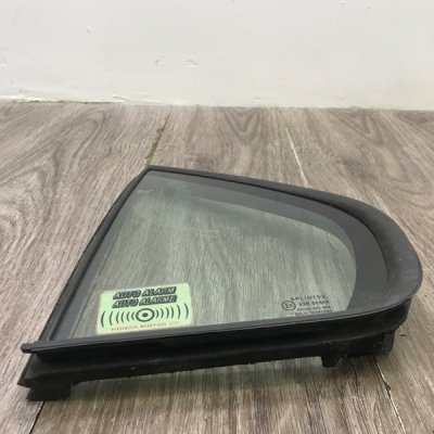 Форточка двери Honda Civic 2000 Хетчбэк 5-ти дв. Задн. Лев. - изображение 5