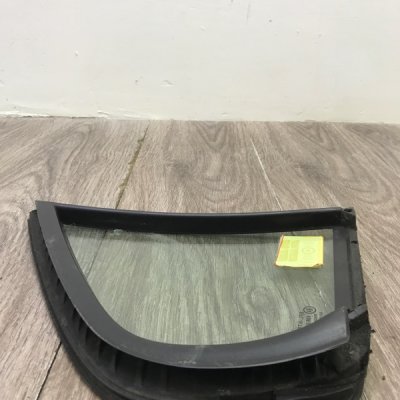 Форточка двери Honda Civic 2000 Хетчбэк 5-ти дв. Задн. Лев. - изображение 3