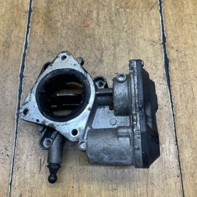 Дроссельная заслонка Opel Astra J 2010 A20DTH - изображение 7