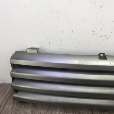 Решетка радиатора Land Rover Range Rover 2003 внедорожник Перед. - изображение 6