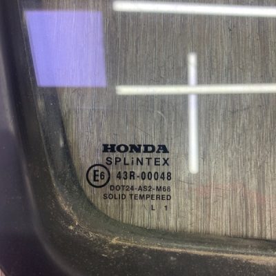 Форточка двери Honda CR-V 2002 внедорожник, Задн., Прав. - изображение 2