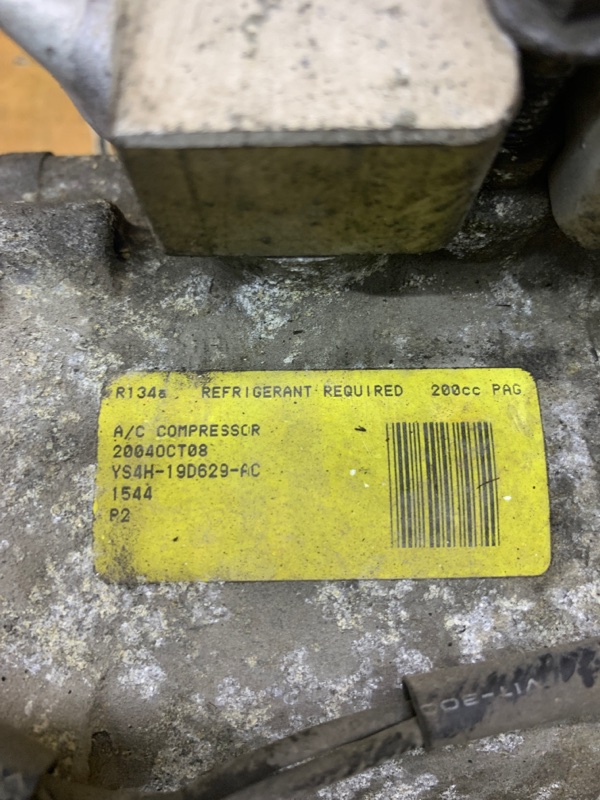 Компрессор кондиционера Ford Focus 1 2003 FYDB