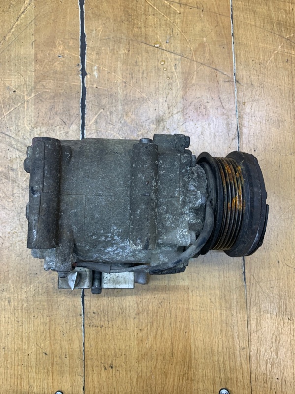 Компрессор кондиционера Ford Focus 1 2003 FYDB