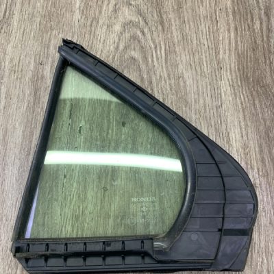 Форточка двери Honda Accord VII 2004 Седан, Задн., Прав. - изображение 2