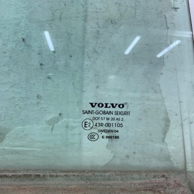 Стекло Volvo V50 2004 Универсал Задн. Прав. - изображение 2