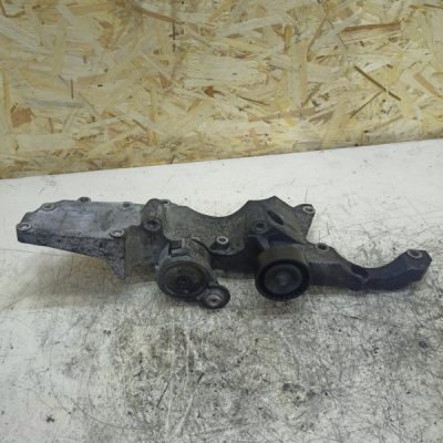 Кронштейн генератора Ford Mondeo 2011 TXBA - изображение 3
