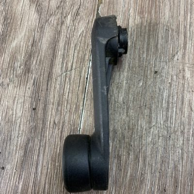 Ручка стеклоподъёмника Opel Corsa B 1998 хетчбэк 5-ти дв., Перед., Лев. - изображение 2