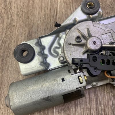 Мотор дворников Mitsubishi Carisma 2002 хетчбэк-5ти дв., Задн. - изображение 2