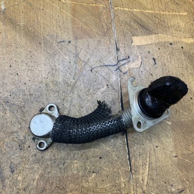Патрубок EGR Opel Corsa D 2012 A13DTC - изображение 4