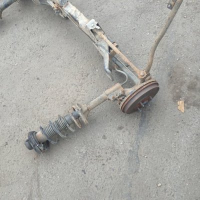 Задняя балка Ford Escort 2001 - изображение 2