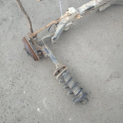 Задняя балка Ford Escort 2001 - изображение 3