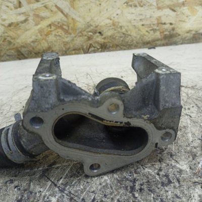 Фланец системы охлаждения Ford Focus 1 2001 FYDA - изображение 3