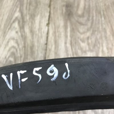 Водосток/жабо BMW 5 series E60 Седан Перед. Прав. - изображение 1