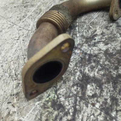 Патрубок EGR Ford Galaxy 2002 AUY - изображение 3