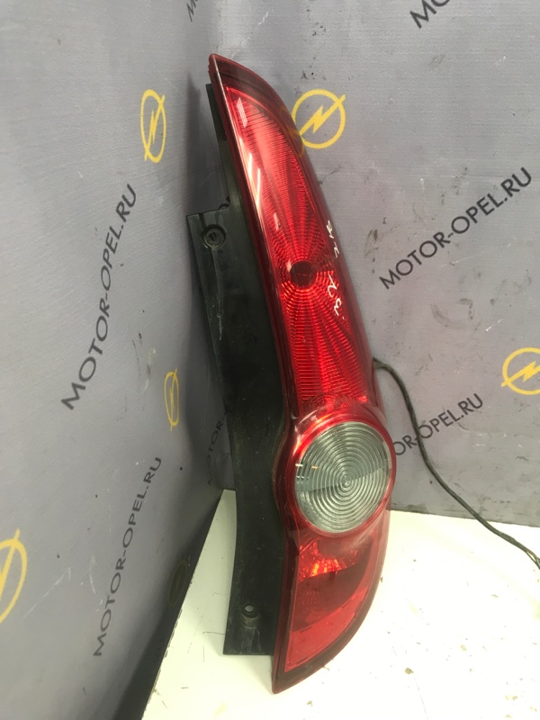Фонарь Opel Agila B 2009 хетчбэк Задн.